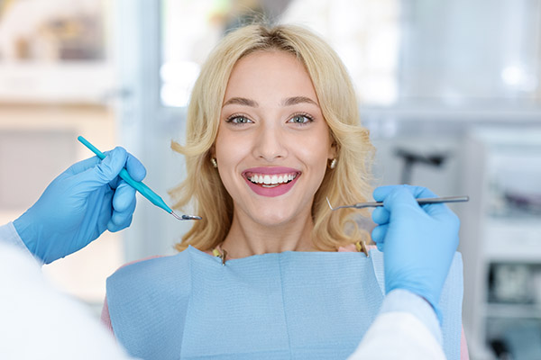 Your Dental Practice Discusses Gum and Oral Health from Metro Smiles Dental in Forest Hills, NY